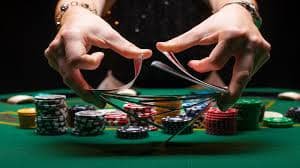 Người dùng Việt Nam đặt cược bóng đá trực tuyến trên điện thoại qua 11bet apk